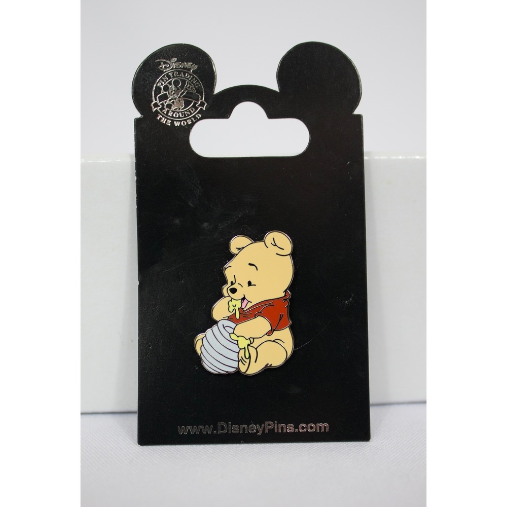Disney Parks Winnie the Pooh Baby Eating Honey Pot Enamel Pin Trading New